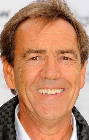 Роберт Ліндсей (Robert Lindsay)
